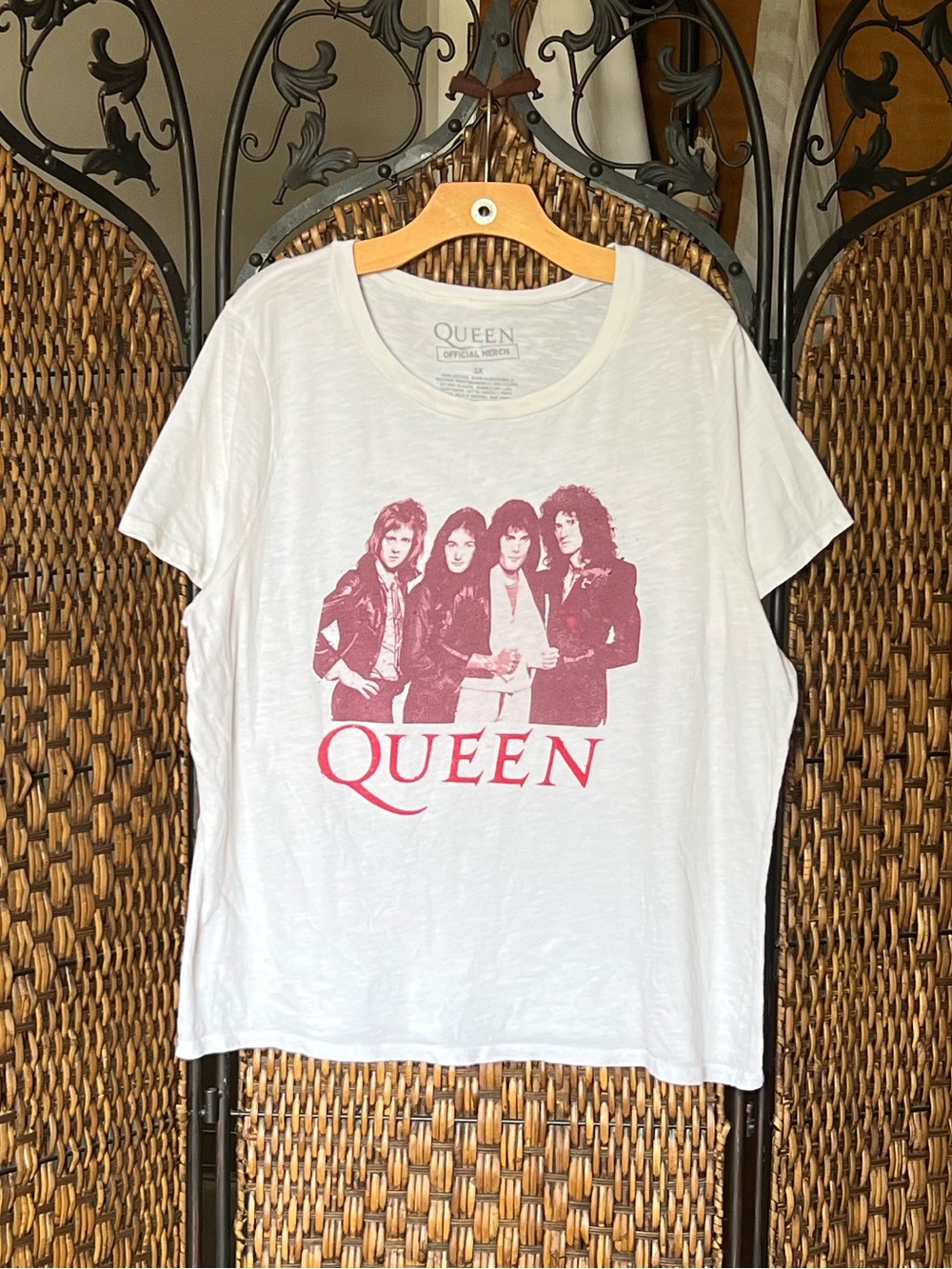 3X Queen Cotton Band Shirt